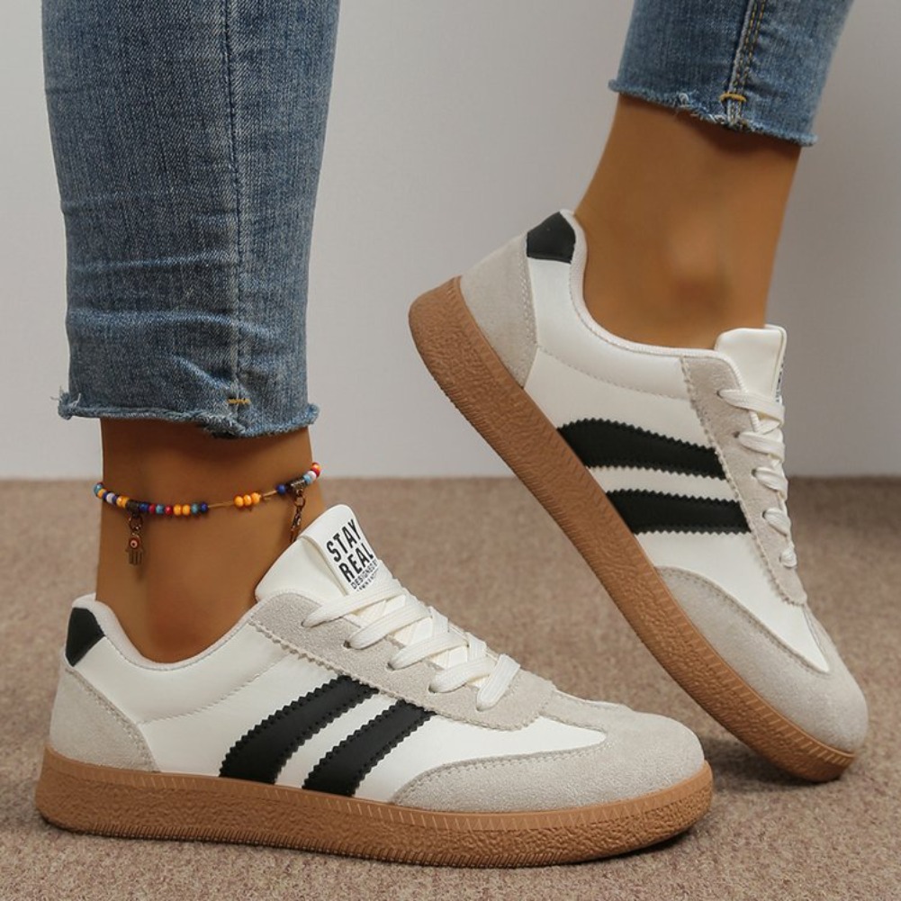 Sepatu kets ringan dan nyaman  - Vans Shoes Old Skool ulasan dan harga